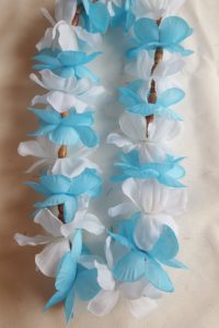 Beaded Lei - Light Blue and White