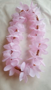 Beaded Lei - Baby Pink