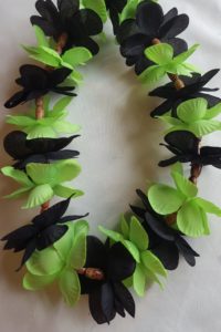 Beaded Lei - Black and Light Green