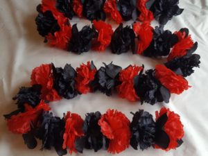 Dashboard Garland - Black and Red 2