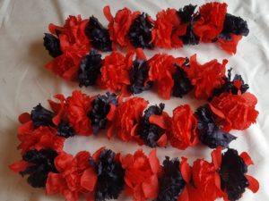 Dashboard Garland - Red and Black