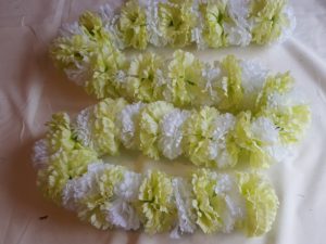 Dashboard Garland - Yellow and White